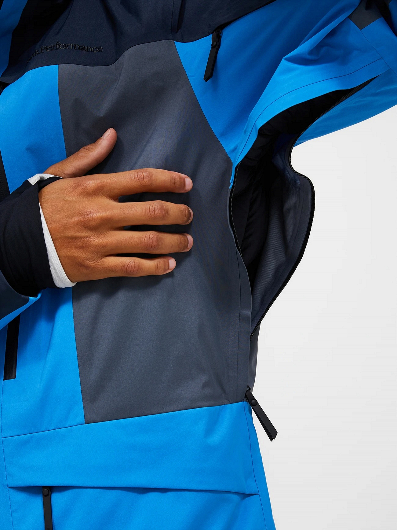 M Gravity Gore-Tex 3L Jacket (FW25) - Peak Performance Whistler